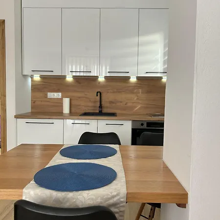 Apartment Mona