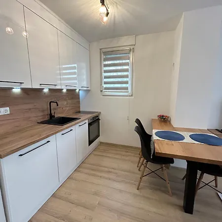 Mona Apartment Teslic